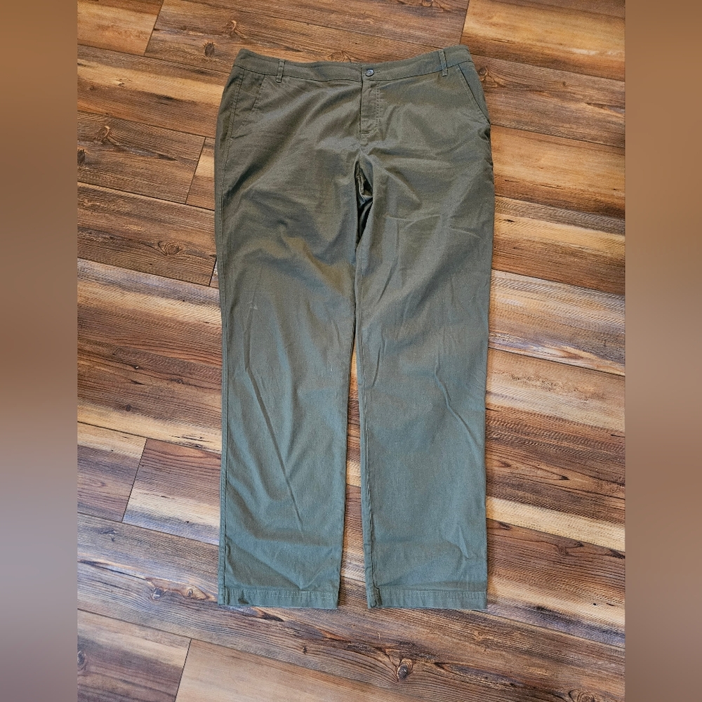 Pendleton Men's Olive Chinos